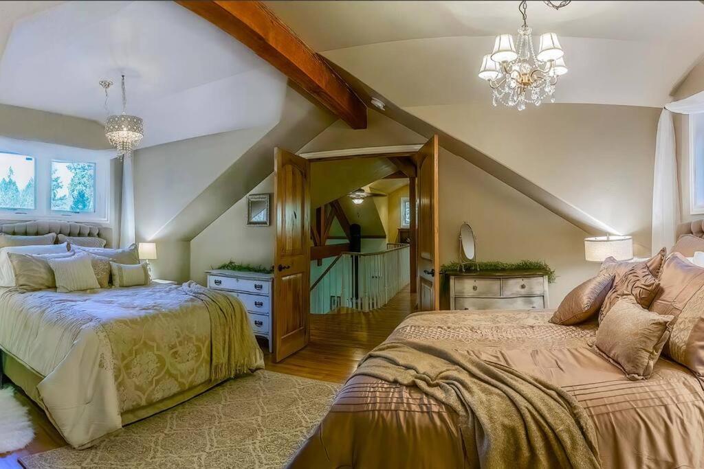 European Style Straw Bale Retreat Villa Ashland Exterior photo